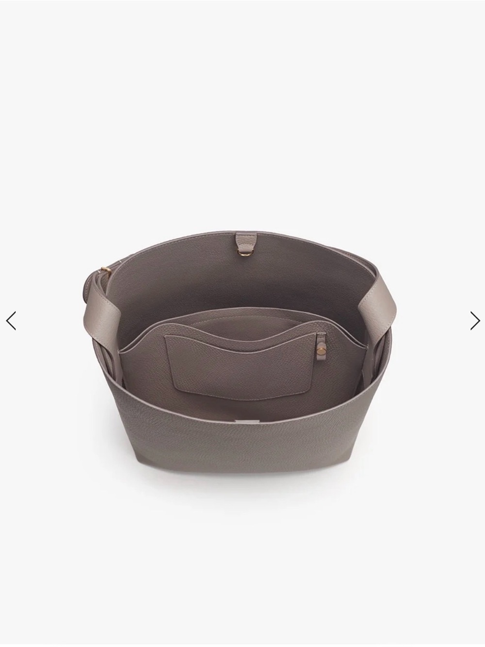 Cuyana Oversized Linea Bag in Clay - Picture 5 of 10